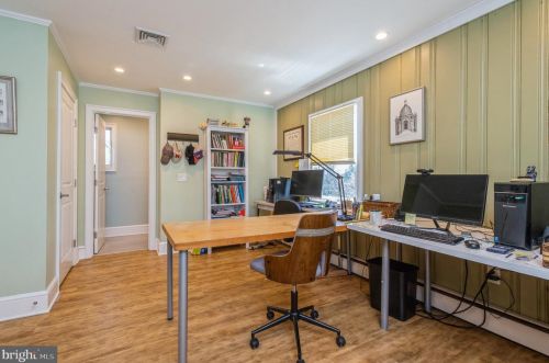 240 Bunker Hill Rd, Princeton NJ 08540-8514 exterior