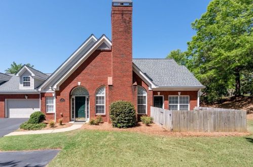 103 Stonegate Ln, Holly Springs, GA 30114-6684