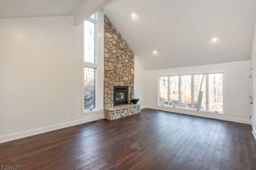 113 Everdale Rd, Dover NJ  07869-2301 exterior