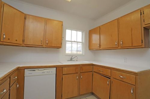 219 Anderson St, Angleton TX  77515-5839 exterior