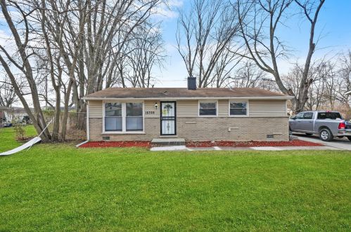 16328 Plymouth Dr, Dixmoor, IL
