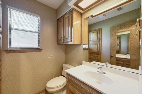 1500 Ben Crenshaw Way, Austin TX  78746-6120 exterior