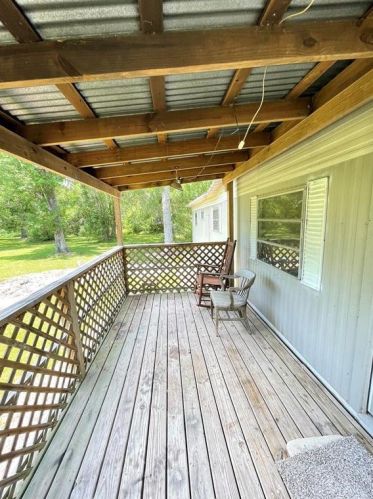 1428 County Road 687, Angleton TX  77515-8674 exterior