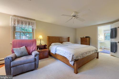 149 Roosevelt Blvd, Lancaster PA  17601-4039 exterior