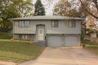 2308 Fairview Dr, Hadar, NE 68701-2322