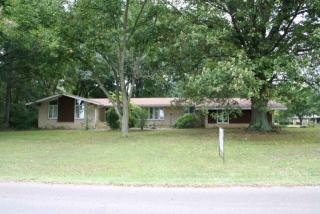 210 Biffle Rd, Newbern, TN 38059-5268