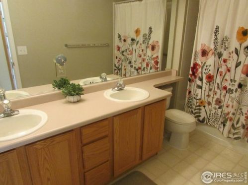 501 Bentley Pl, Fort Collins CO  80526-3966 exterior
