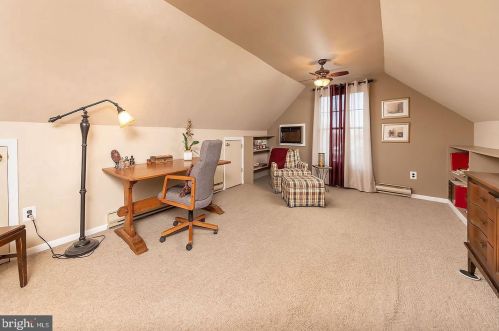 430 Princeton Rd, Tavistock NJ exterior