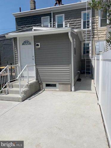 1210 Deutz Ave, Trenton, NJ 08611-3242