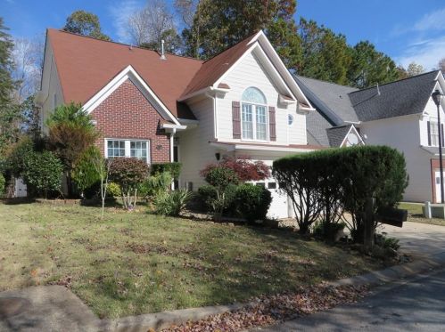 1417 Rosewood Creek Dr, Marietta GA  30066-6586 exterior