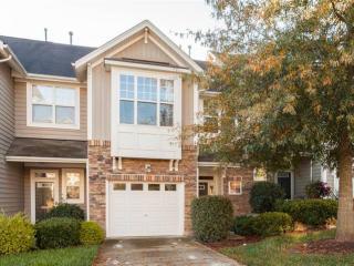 2348 Putters Way, Raleigh, NC 27614-6562