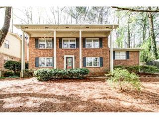 2711 Spicer Ln, Decatur, GA 30033-2926