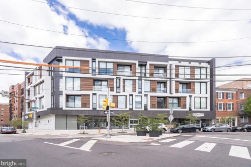 709 23rd St, Philadelphia PA  19146-1100 exterior