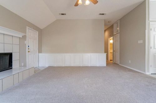 1621 Morrison Dr, Fort Worth TX  76112-3766 exterior