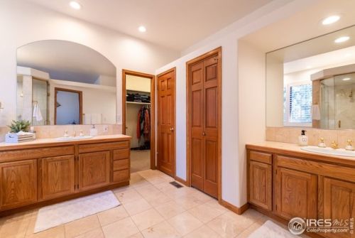 6301 Swallow Ln, Boulder CO  80303-1458 exterior