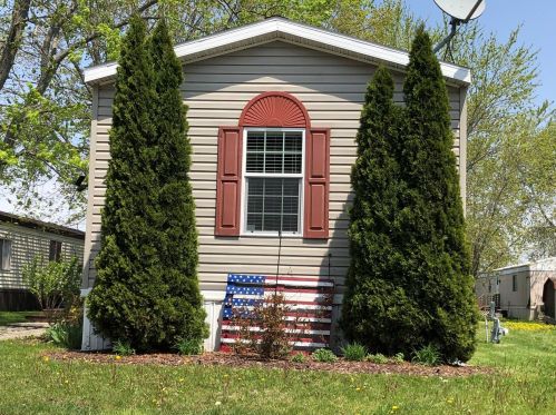 21 Aspen St, Minooka, IL 60447-9522