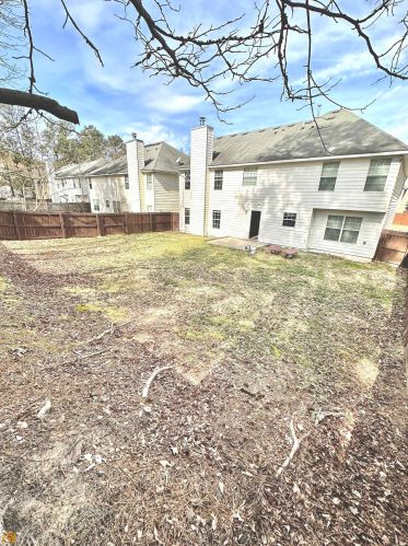 6715 Mancha St, Atlanta GA  30349-8650 exterior