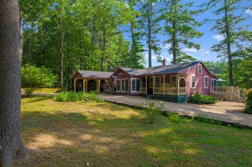 20 Ledge Rd, Kingston, NH 03848-3426
