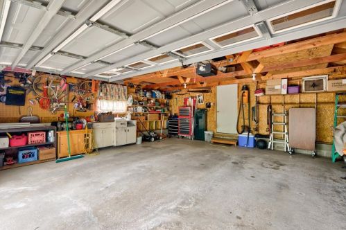 1604 Hollywood Ct, Saint Paul MN  55108-2130 exterior