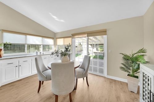 1617 Aspen St, Santa Ana CA  92705-6903 exterior