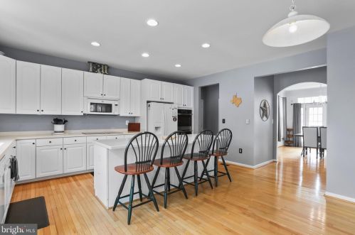 252 Prospect Hill Blvd, Charles Town WV  25414-5082 exterior