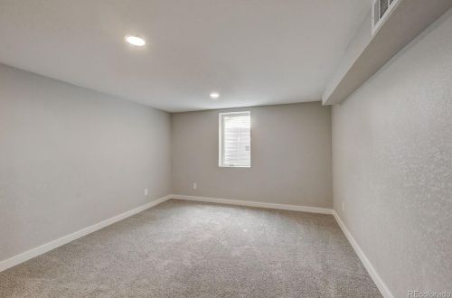 225 Raleigh St, Denver CO  80219-1851 exterior