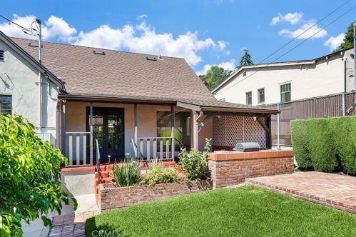 1834 Alpha Rd, Glendale CA  91208-2134 exterior
