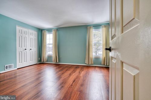 1609 Mithering Ln, Silver Spring MD 20905-7045 exterior