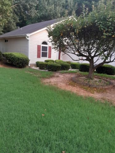 278 Village Dr, Mcdonough, GA 30253-6651
