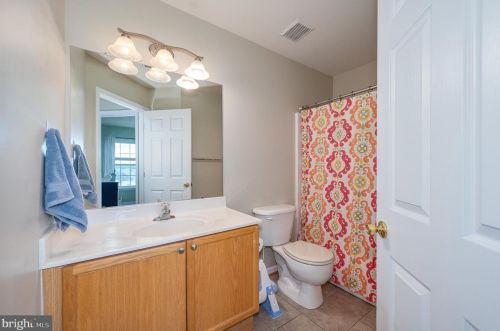 31 Eldon Dr, Charles Town WV  25414-5507 exterior