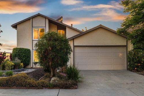 8634 Langholm Rd, El Cajon, CA 92021-2150