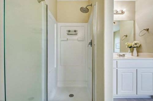 3810 Cloudbluff Ln, Richmond TX 77469-4117 exterior