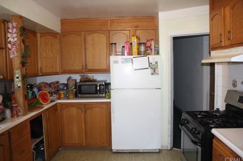 1829 Marlborough Ave, Riverside CA  92507-2063 exterior