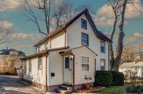 26 Windsor Pl, Norwalk, CT 06854-4127