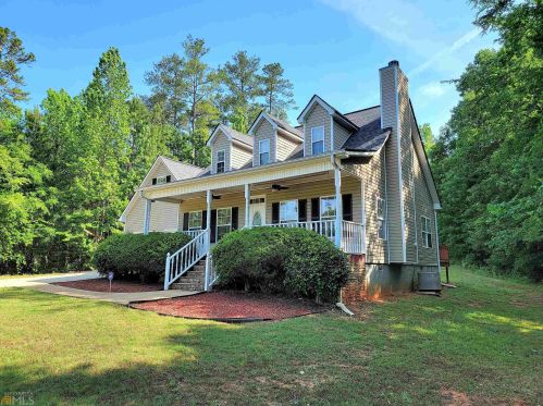 55 Shadowbrook Ct, Porterdale, GA 30016-7750