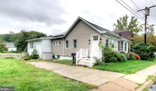 514 Rhoads Ave, Tavistock NJ  08033-2945 exterior