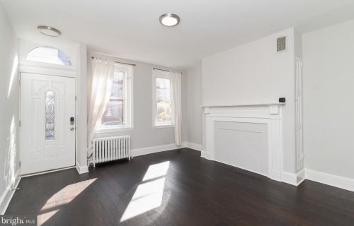 626 4th St, Philadelphia PA  19147-1525 exterior