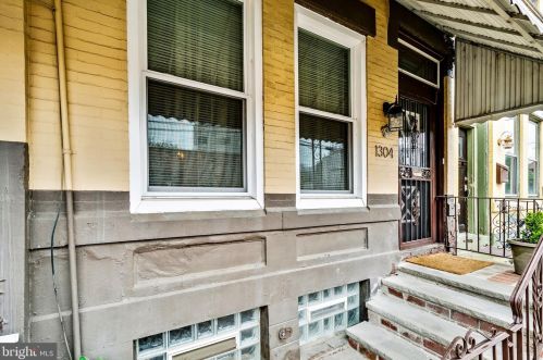 1304 28th St, Philadelphia, PA 19121-4521