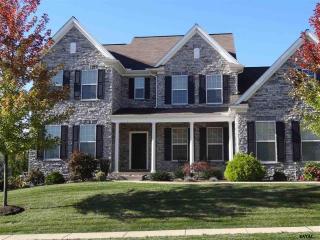 2734 Mdw Cross Way, York PA  17402-8538 exterior