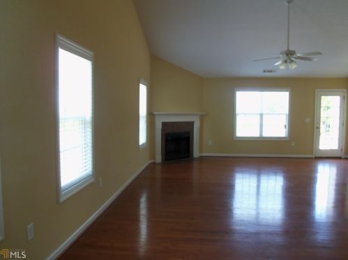 22 Jameston Dr, Jefferson GA  30549-8600 exterior
