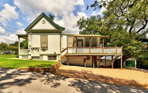 807 Baylor St, Austin TX  78703-4980 exterior