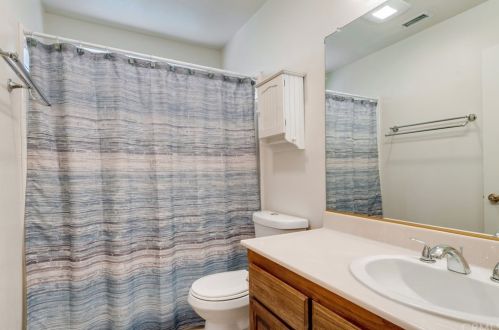 17216 Gamble Ave, Riverside CA  92504-9149 exterior