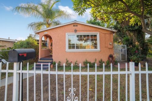 5813 Juarez Ave, Whittier, CA 90606-1007