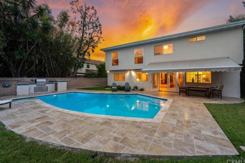 29315 Stonecrest Rd, Palos Verdes Estates, CA 90275-5707