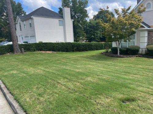 1110 Shady Creek Dr, Lithonia, GA 30058-3043