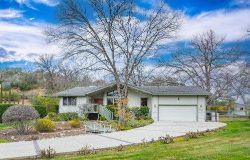 545 Palamino Ct, Folsom, CA 95762-3919