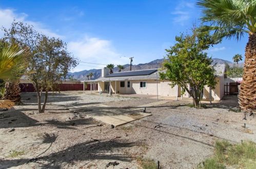 1920 Cerritos Rd, Palm Springs, CA 92262