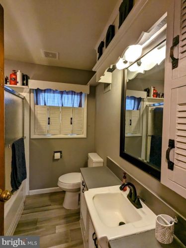 518 Diller Rd, Hanover PA  17331-4805 exterior