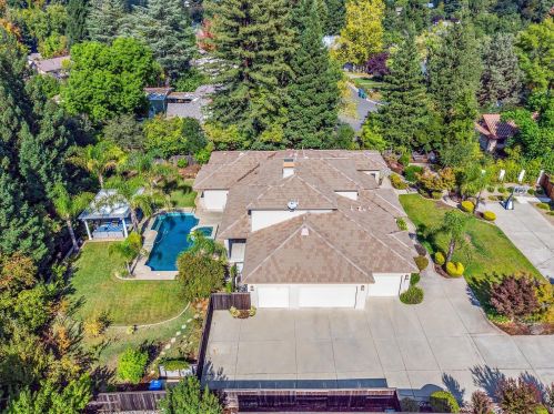 4825 Massey Ln, Fair Oaks, CA 95628-5358