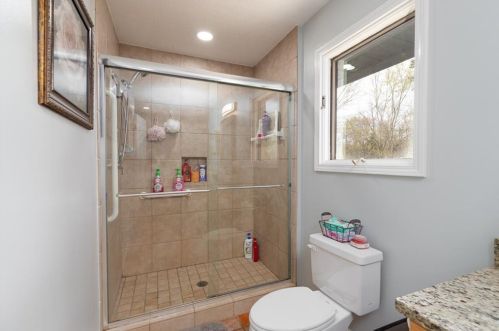 3931 Crestmoor Ct, Duluth GA  30096-2616 exterior